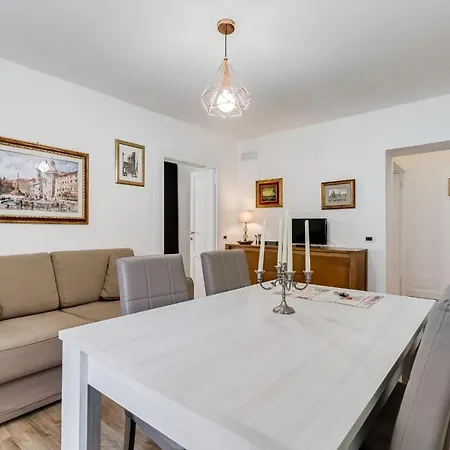 Apartment Living Repubblica Rome