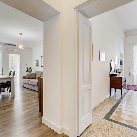 Living Repubblica Rzym