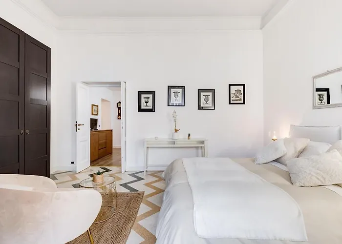 Living Repubblica Róma