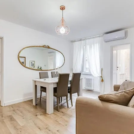 شقة Living Repubblica